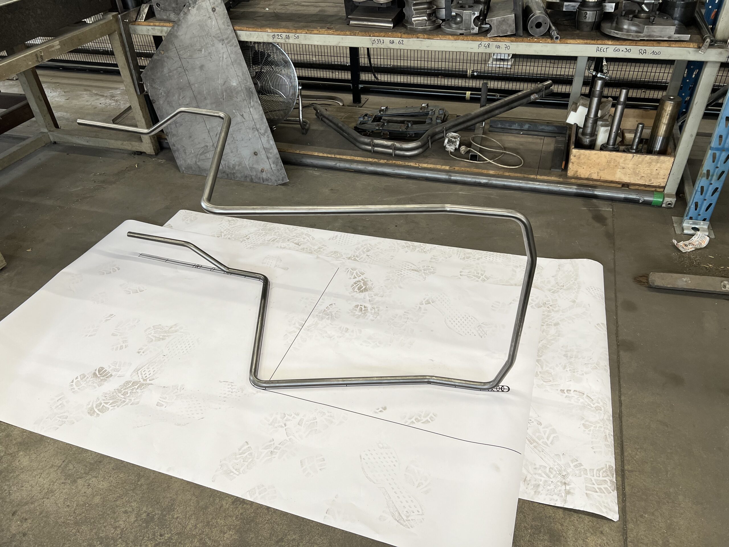 aa8a5d2d-8b52-4144-92cd-ed1deb208e7f-0